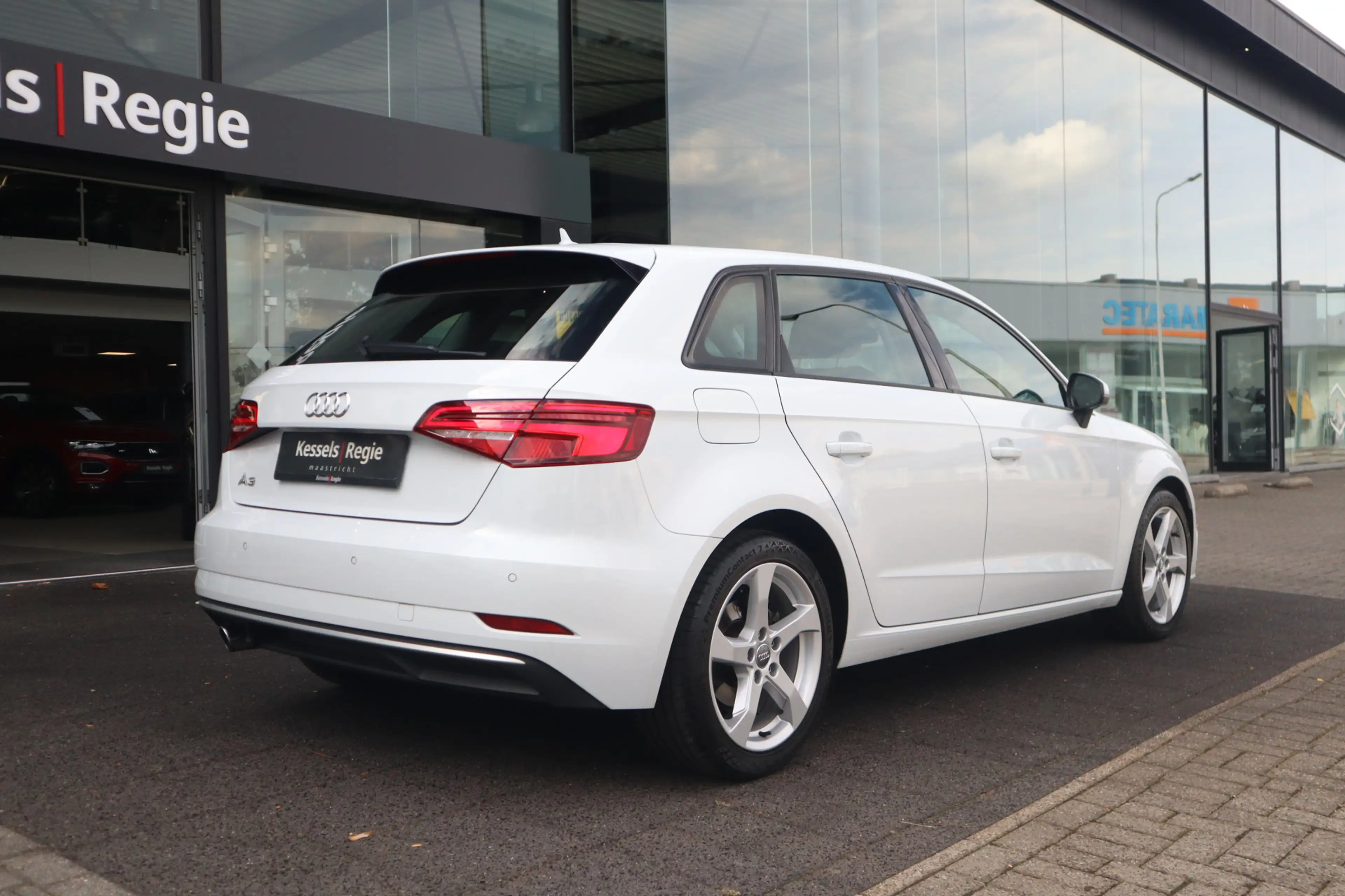 Audi A3 Sportback 1.0 TFSI Sport Edition | LED | Sensoren — photo 7