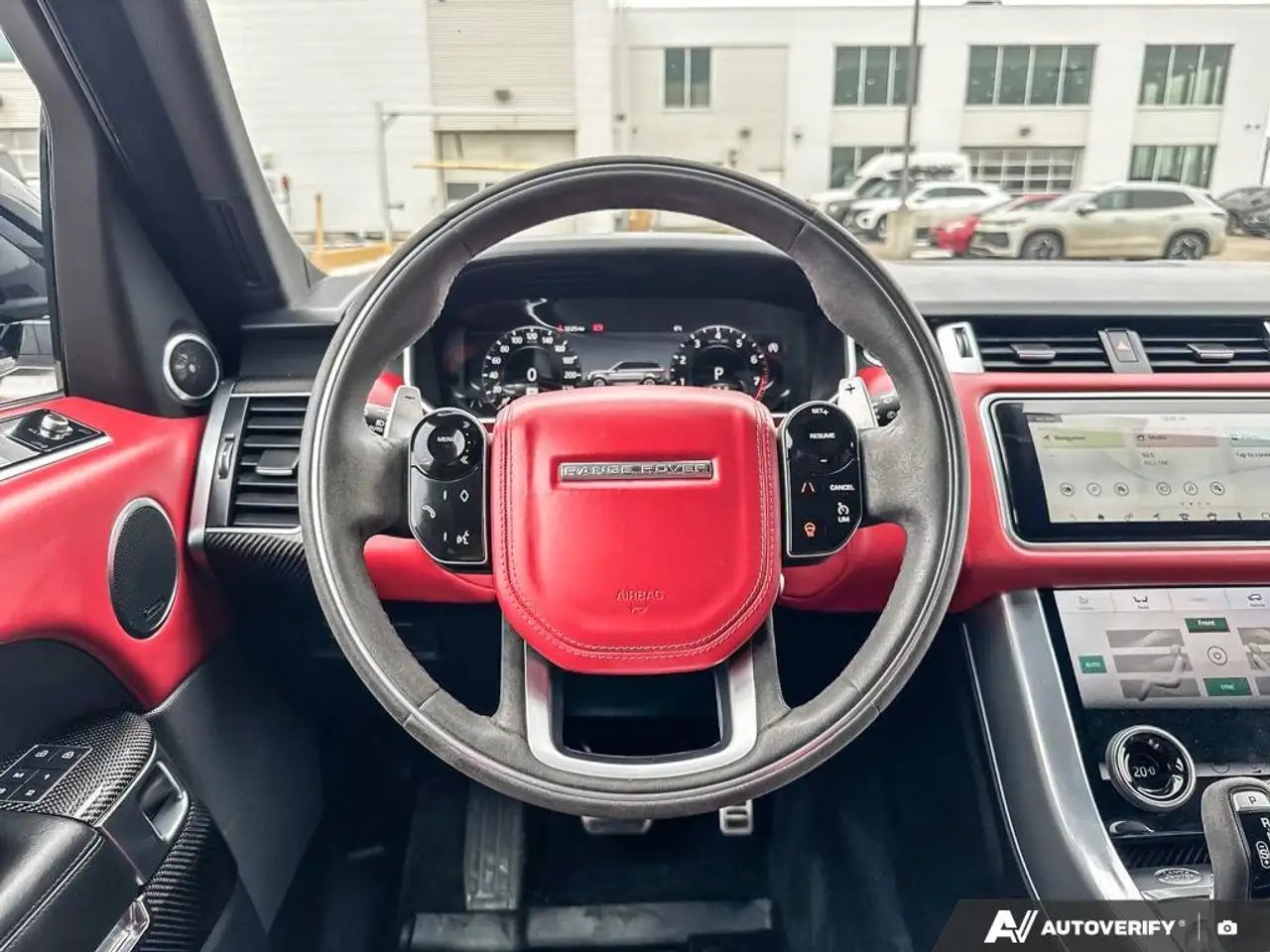 Land Rover Range Rover Sport снимка Land Rover Range Rover Sport