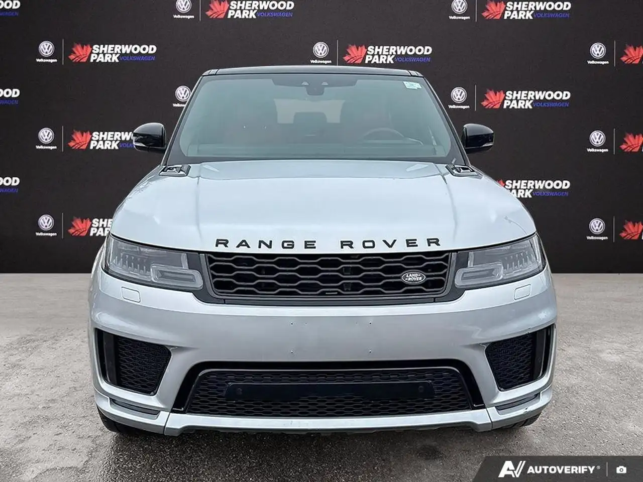 Land Rover Range Rover Sport снимка Land Rover Range Rover Sport