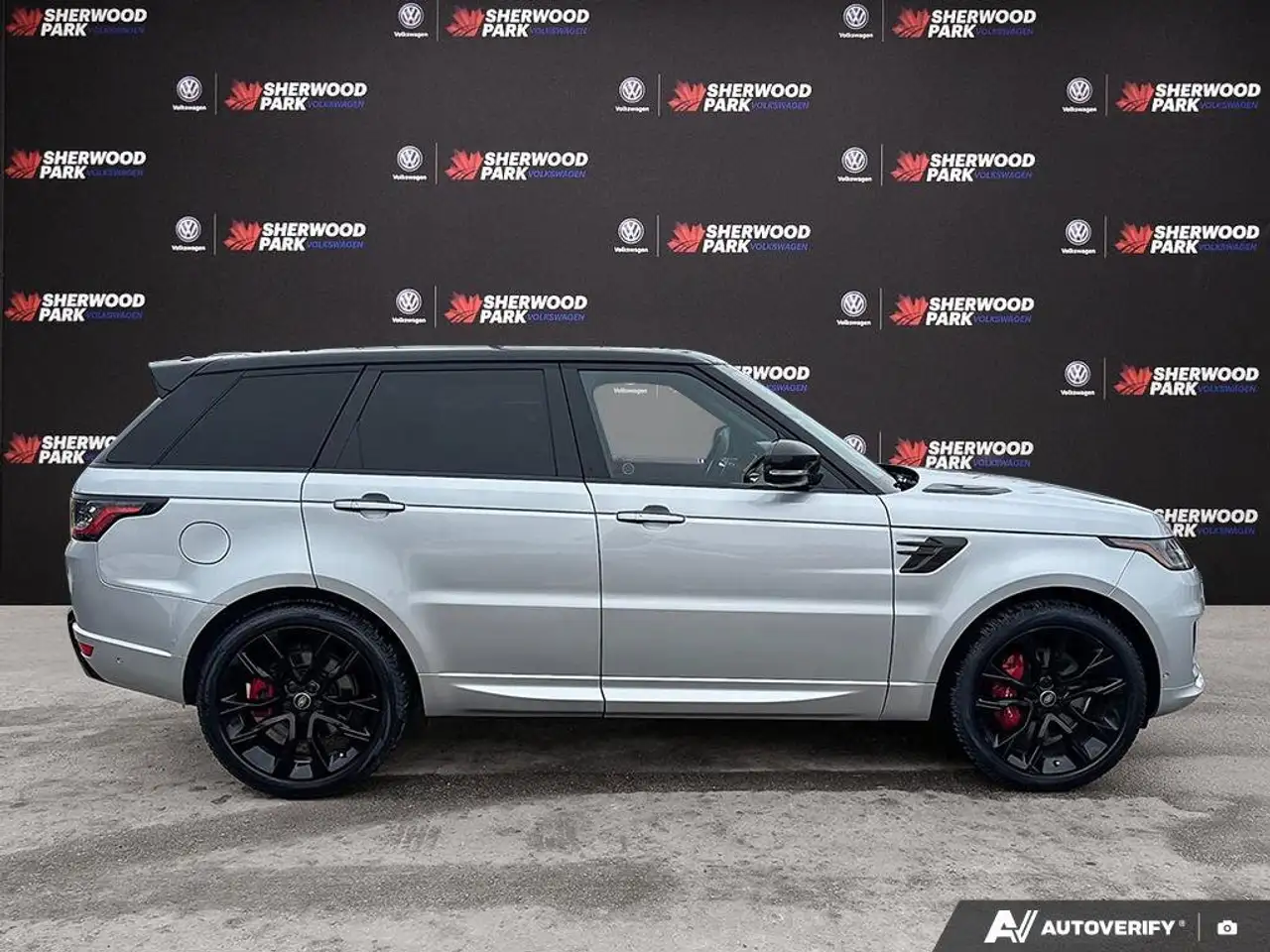 Land Rover Range Rover Sport снимка Land Rover Range Rover Sport