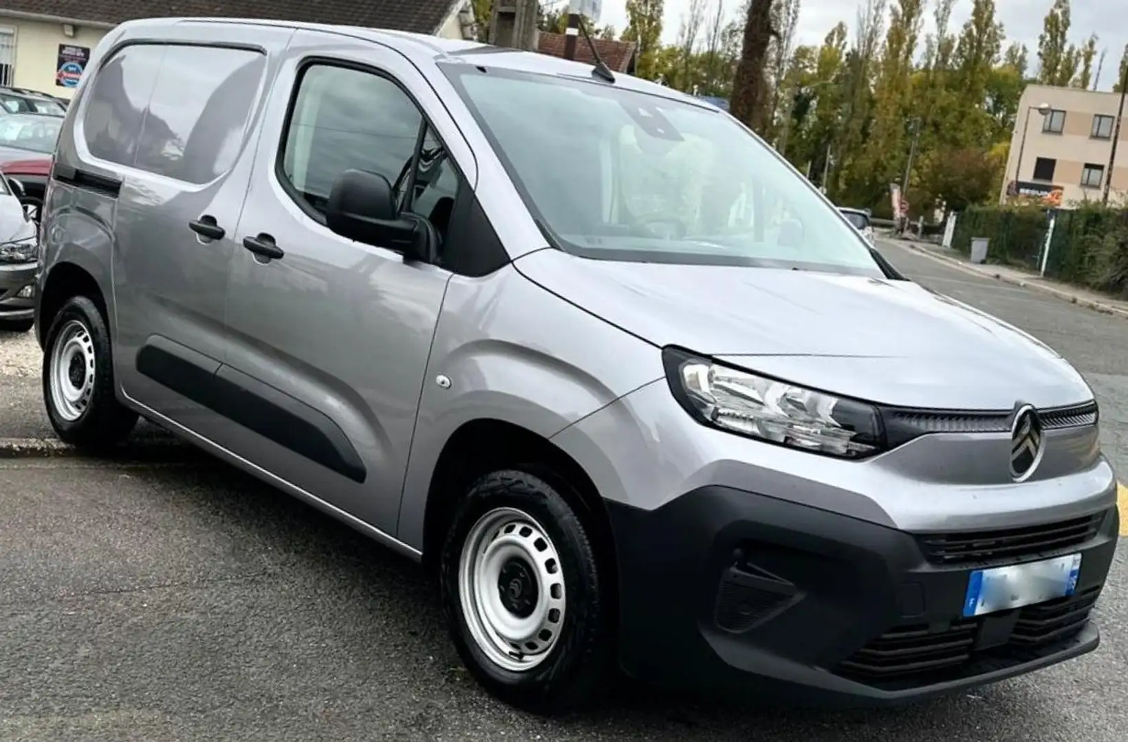 Citroen Berlingo M 650 1.2 PT 110CV BVM6 12/2024 13325HT ENTRETIEN COMPLET A JOUR TBEG Gris - 1