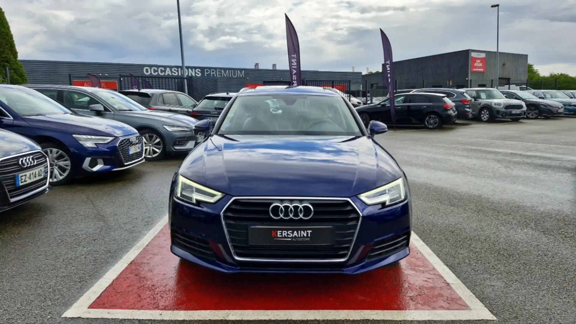 Audi A4 BUSINESS 35 tfsi 150 S tronic 7line Bleu - 2