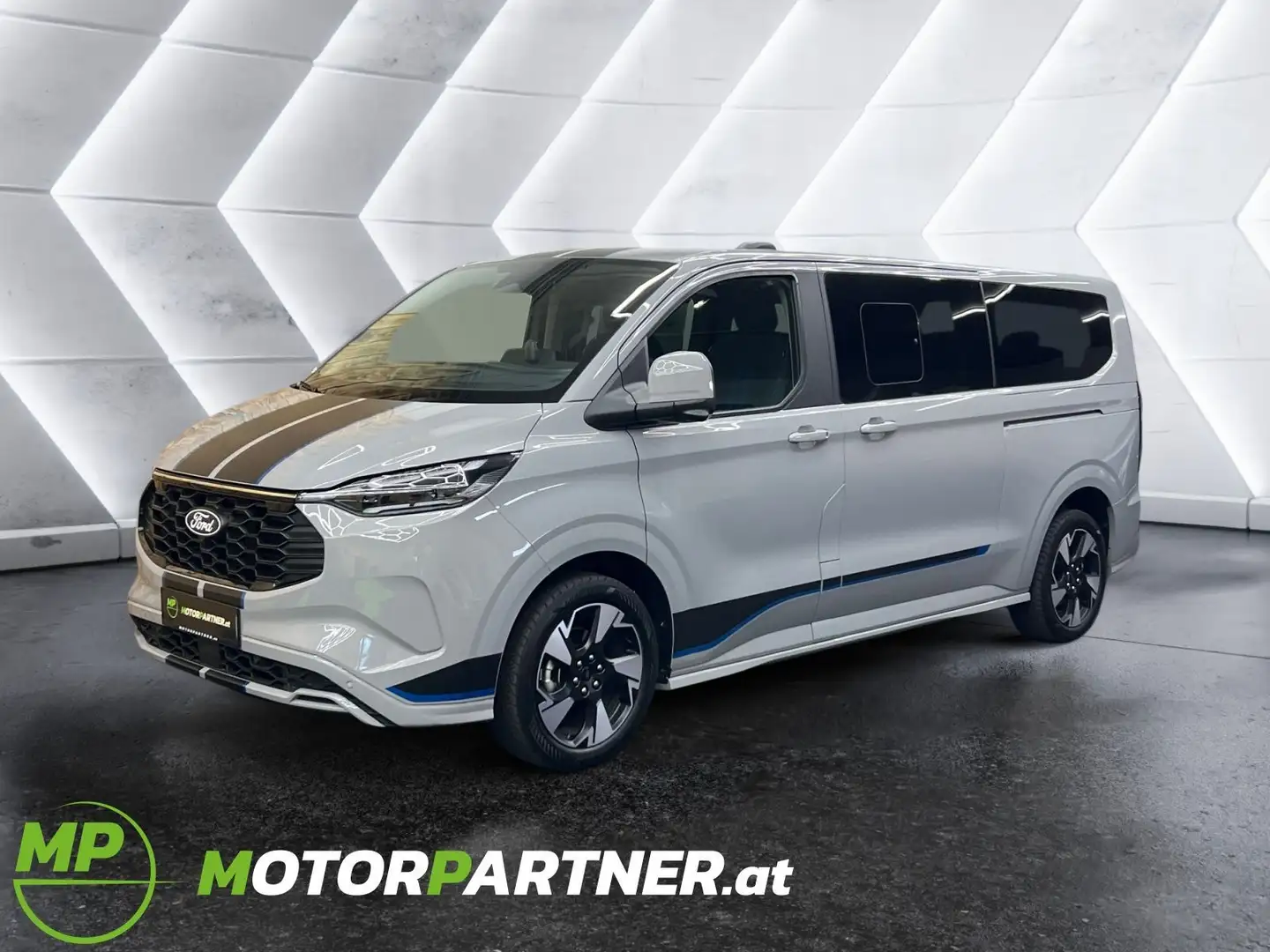 Ford Tourneo Custom L2 Sport | PHEV | Bus 8-Sitze | Sofort verfügbar Grau - 1