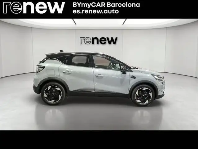 Renault Captur view 2