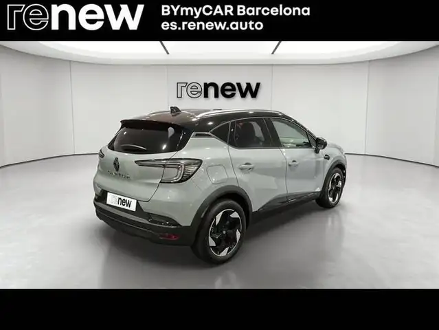 Renault Captur view 3