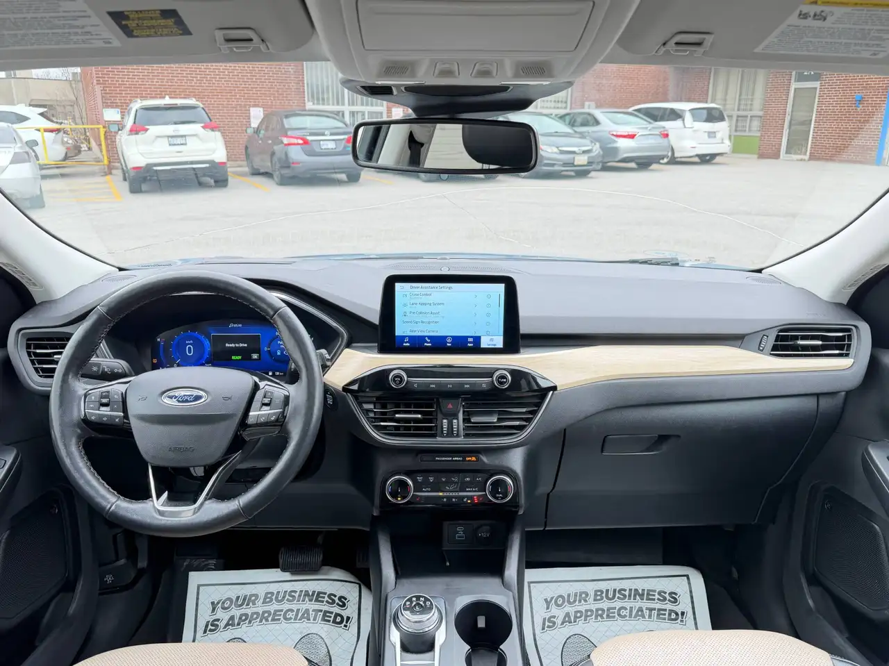 Ford Escape снимка Ford Escape