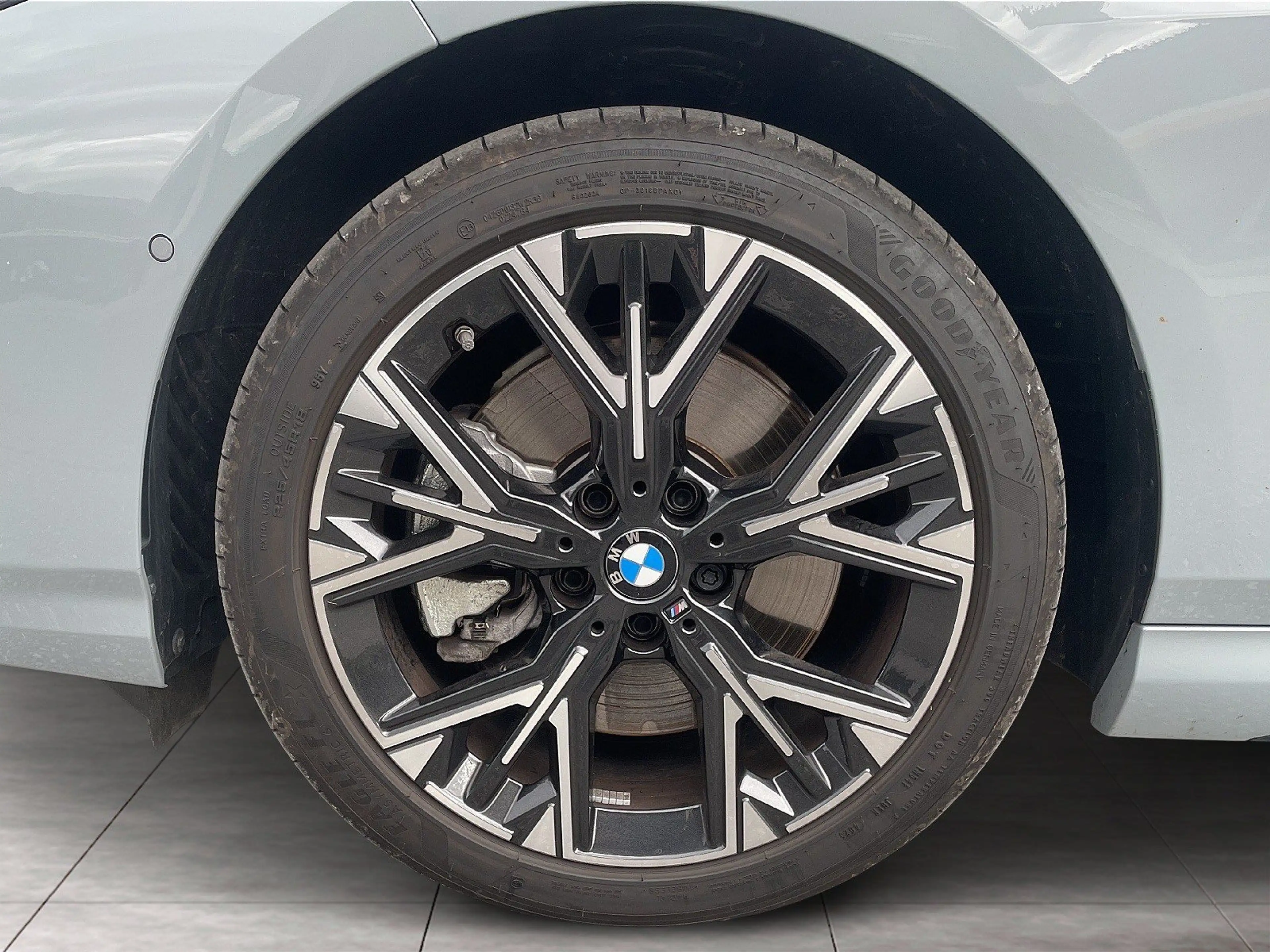 BMW 223 xDrive Gran Coupe — photo 6