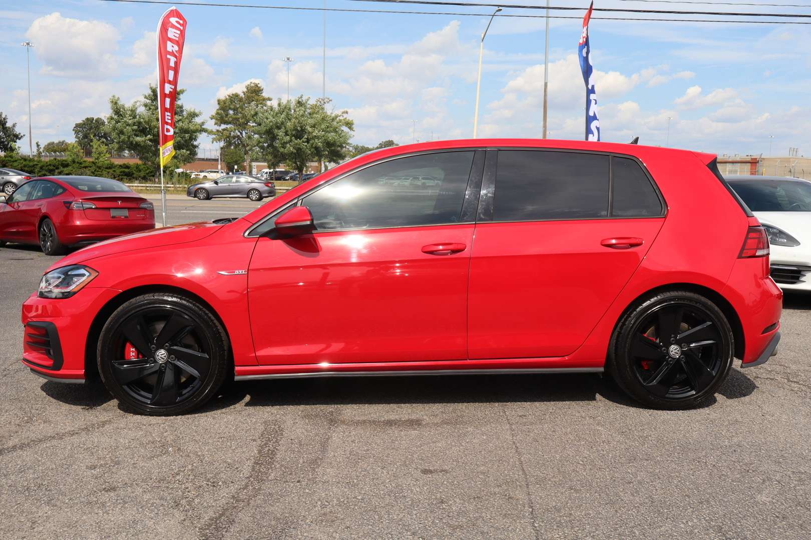 2019 Volkswagen Golf Autobahn 6 Speed Manual Leather Sunroof — снимка 1