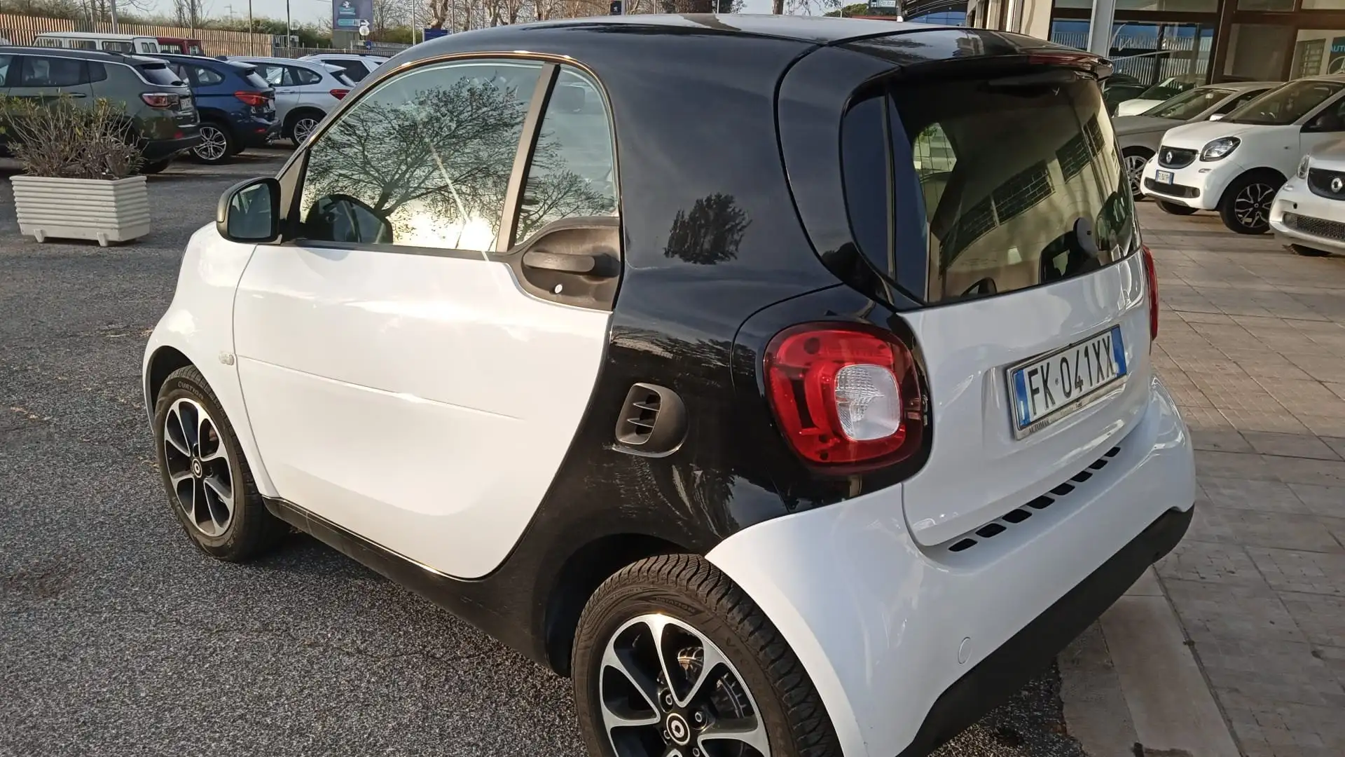 smart forTwo Fortwo III 2015 0.9 t Limited Blanc - 1