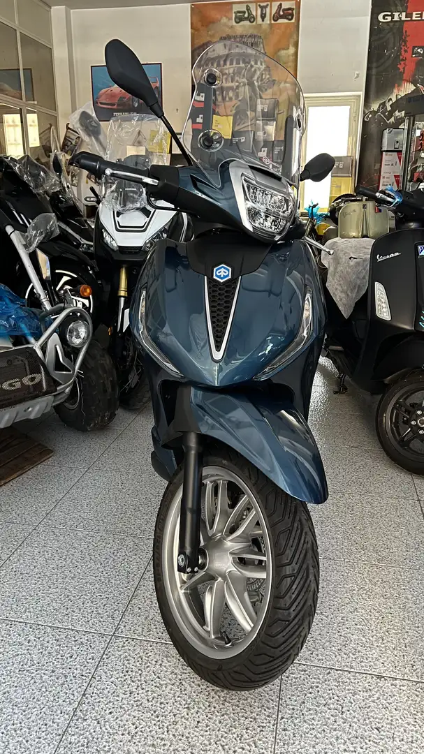 Piaggio Beverly 400 ABS-ASR euro5 - 1