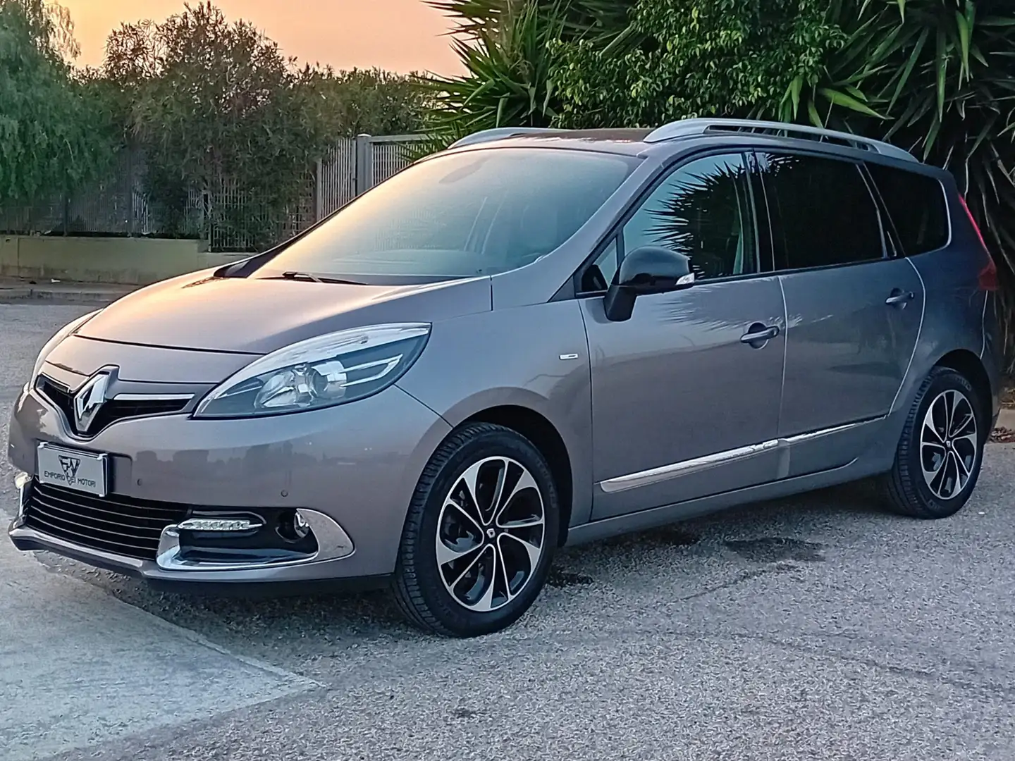 Renault Scenic Scenic III 7 posti 1.5 DCI 110cv -UNIPROPRIETARIO Bronzo - 1