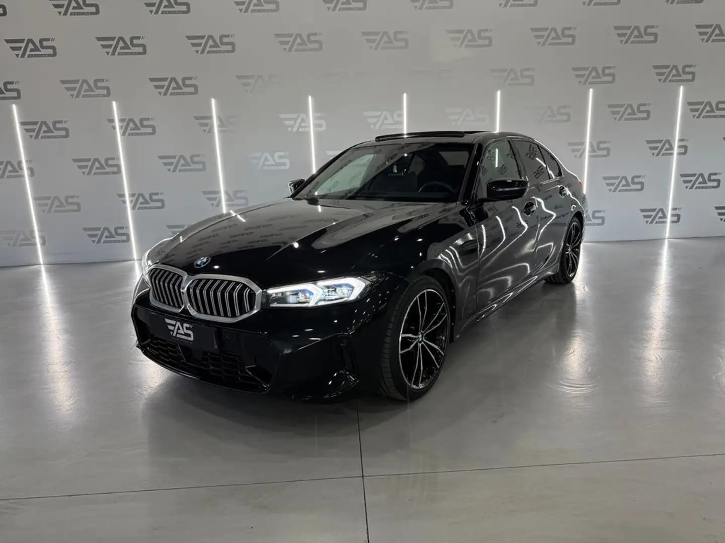 BMW 320 320d Auto. Noir - 1