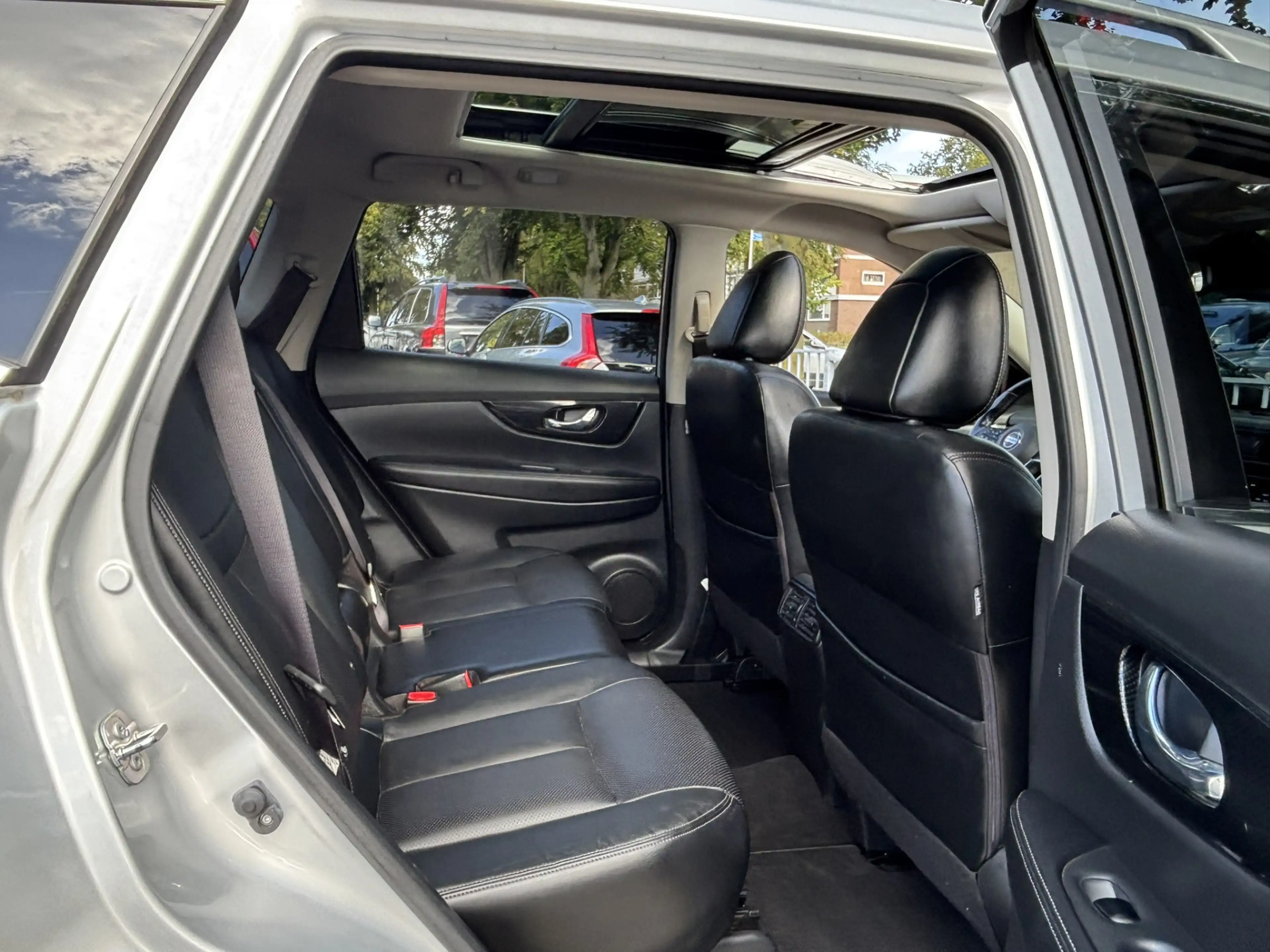 Nissan X-Trail 1.6 DIG-T Tekna Leder Pano 360 Keyless — photo 9
