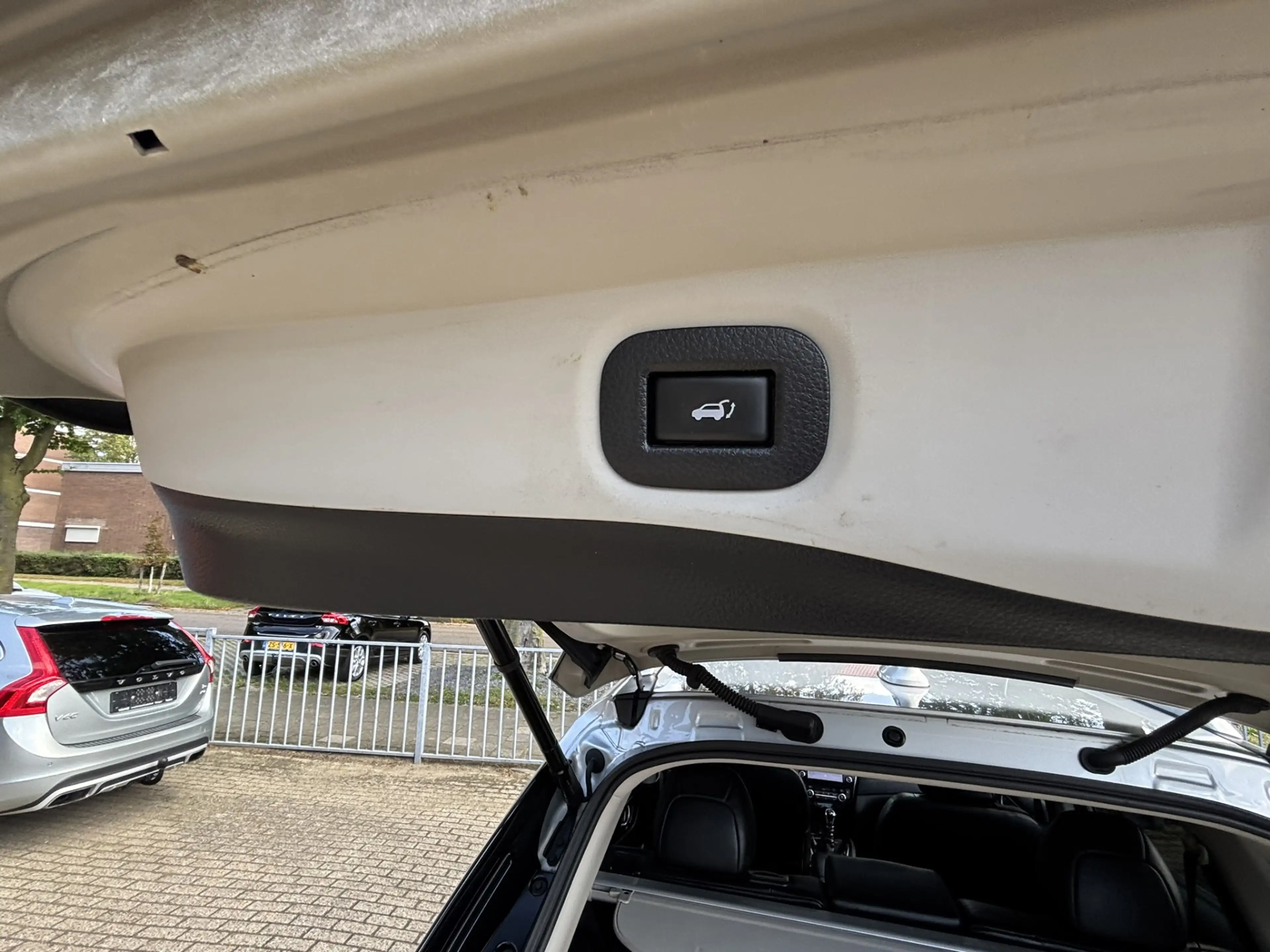 Nissan X-Trail 1.6 DIG-T Tekna Leder Pano 360 Keyless — photo 18