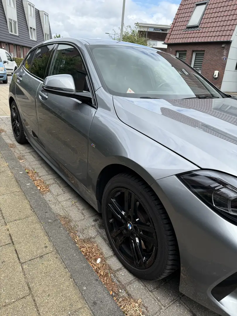 BMW 118 Executive Grijs - 2