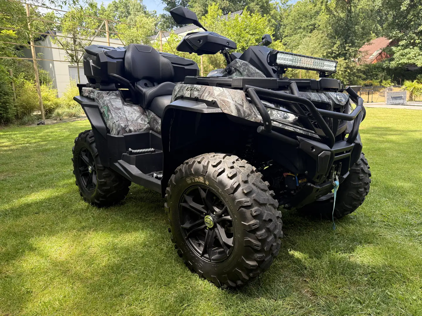 CFMOTO CForce 850 xc camo - 2