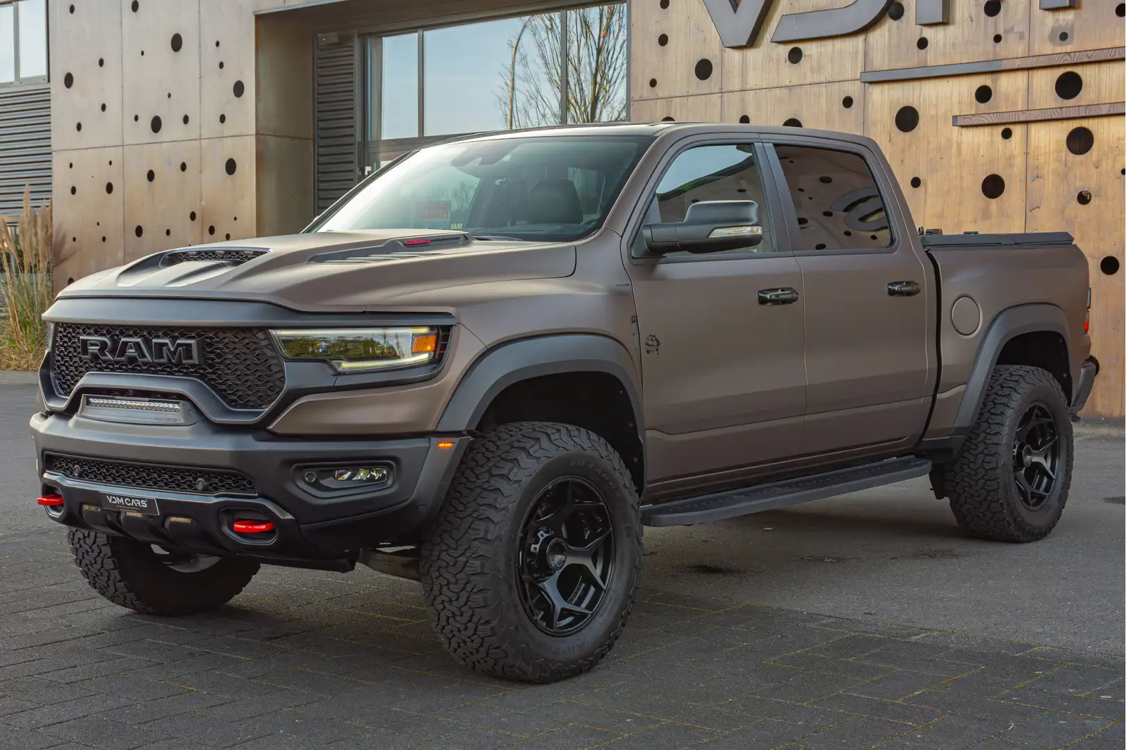 Dodge RAM 1500 TRX | 702 PK | BTW | LPG | TREKHAAK| CARBON | Zwart - 2