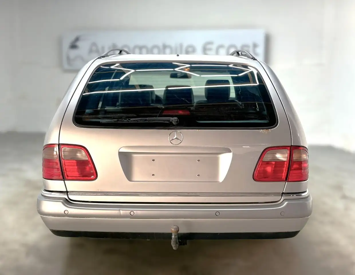 Mercedes-Benz E 300 TDT, foto 5