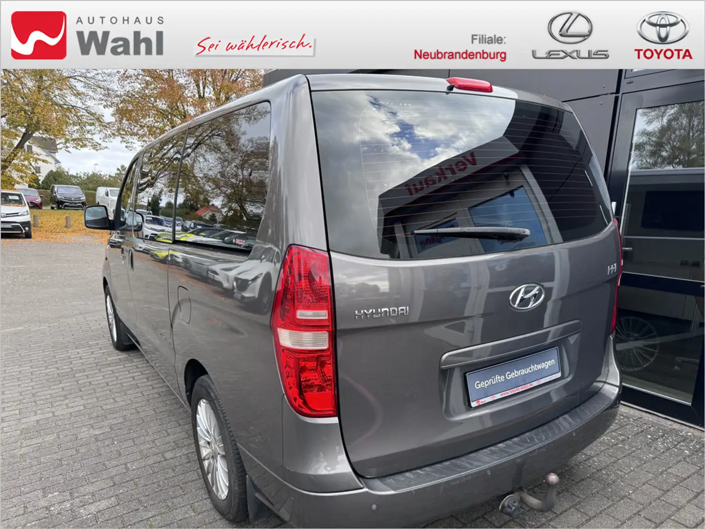 Hyundai H-1 2.5 Travel Comfort Gris - 2