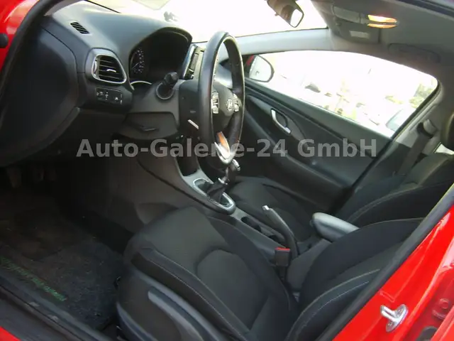 Hyundai I30 view 10
