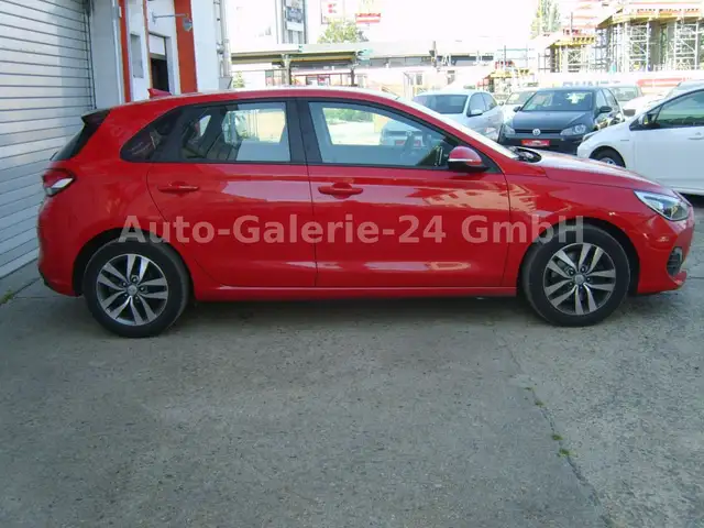 Hyundai I30 view 9
