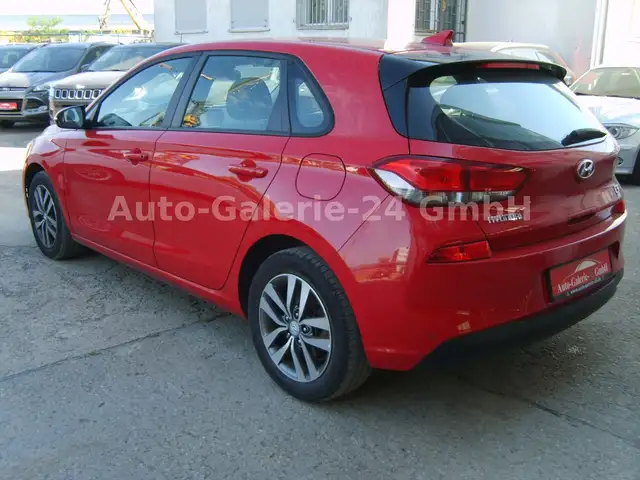 Hyundai I30 view 4