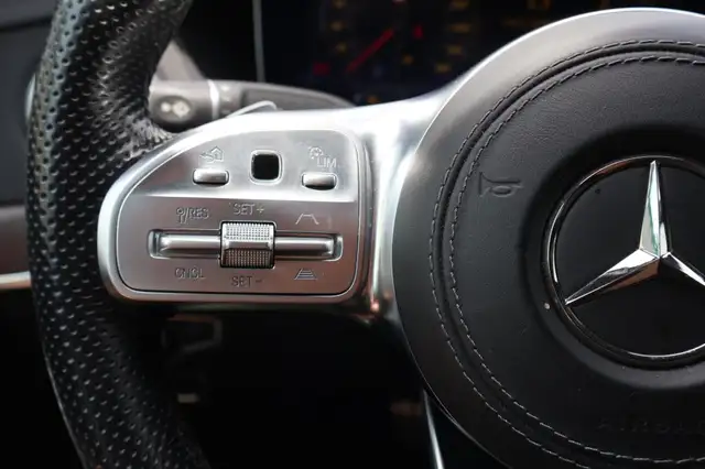 Mercedes-Benz S Class view 14