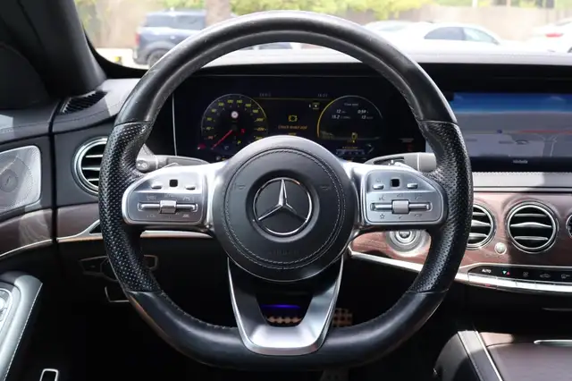 Mercedes-Benz S Class view 13