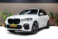 BMW X5 (g05) xDrive45e 394pk | HuD | Skylounge | Driving Blanc - thumbnail 1