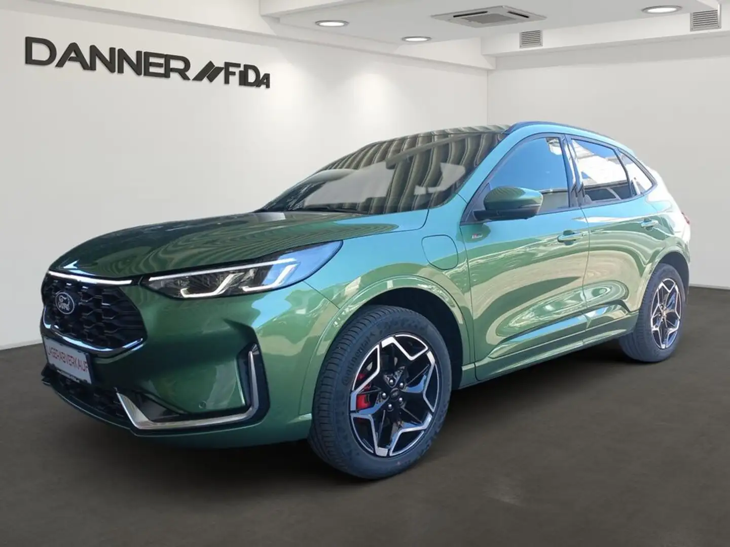 Ford Kuga ST-LINE X 243 PS Plug-In-Hybrid PHEV Grün - 1