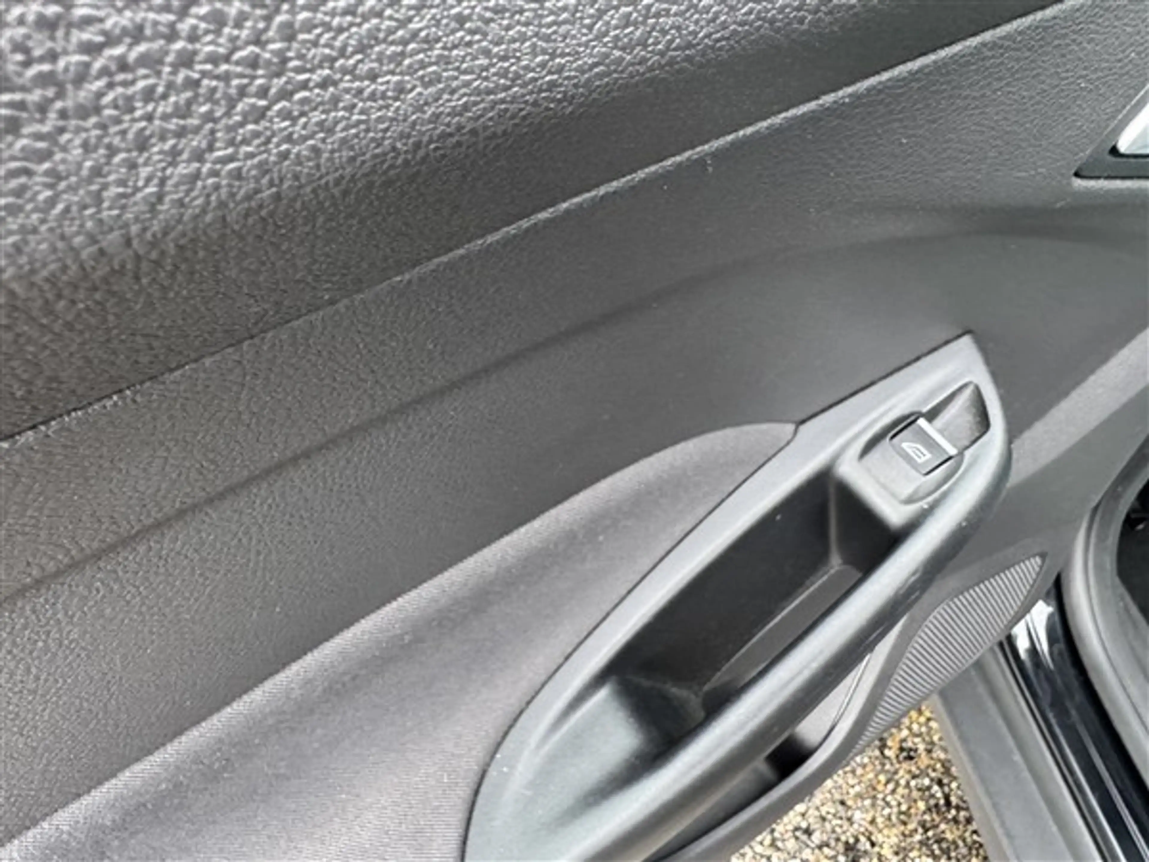 Ford Focus Wagon 1.0 Titanium Edition ECC.LMV.NAVI.PDC.TREKHA — photo 10