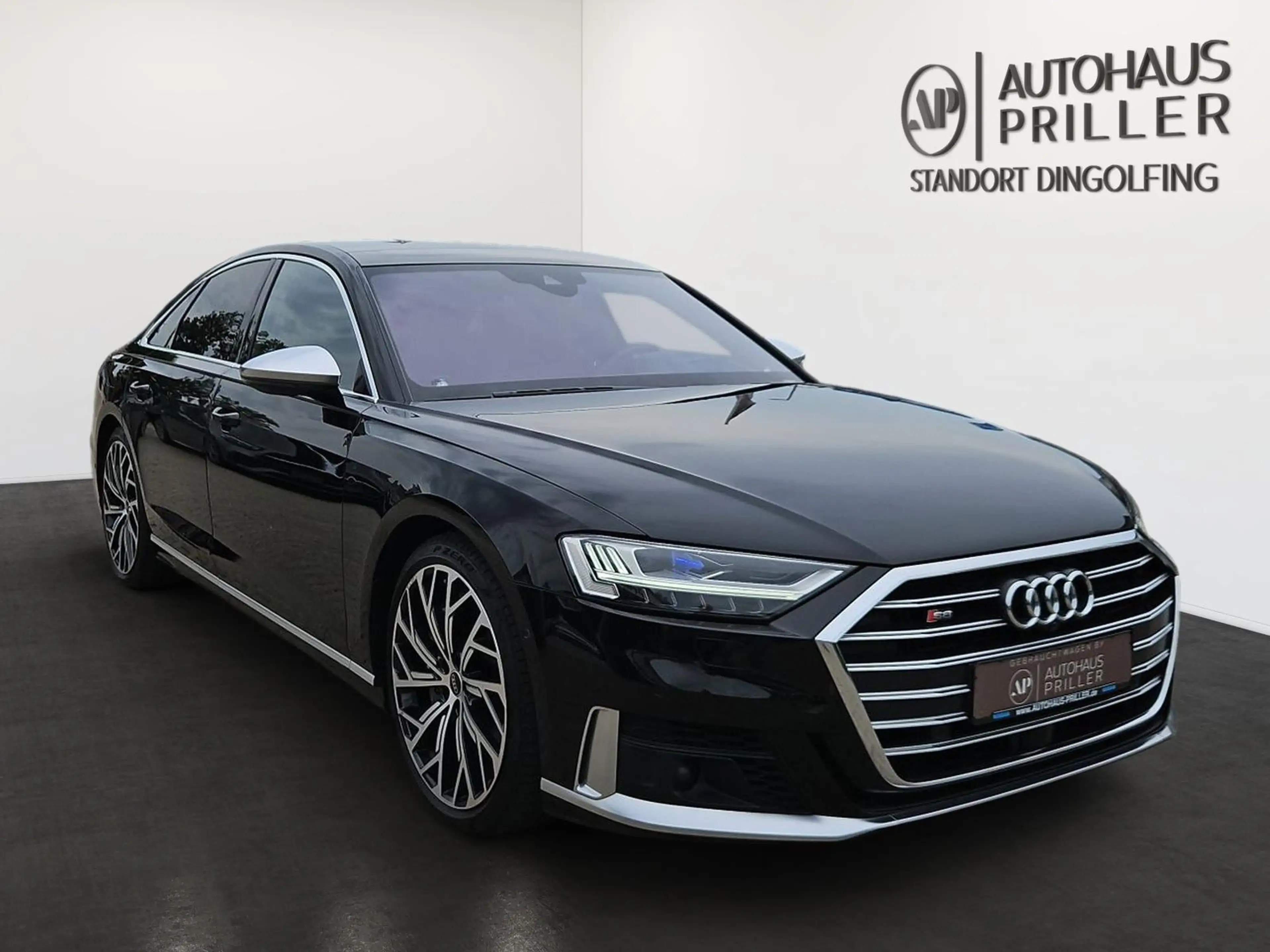 Audi S8 4.0 V8 32V TFSI/Matrix/Standh./eGSD/DAB/21" — photo 4