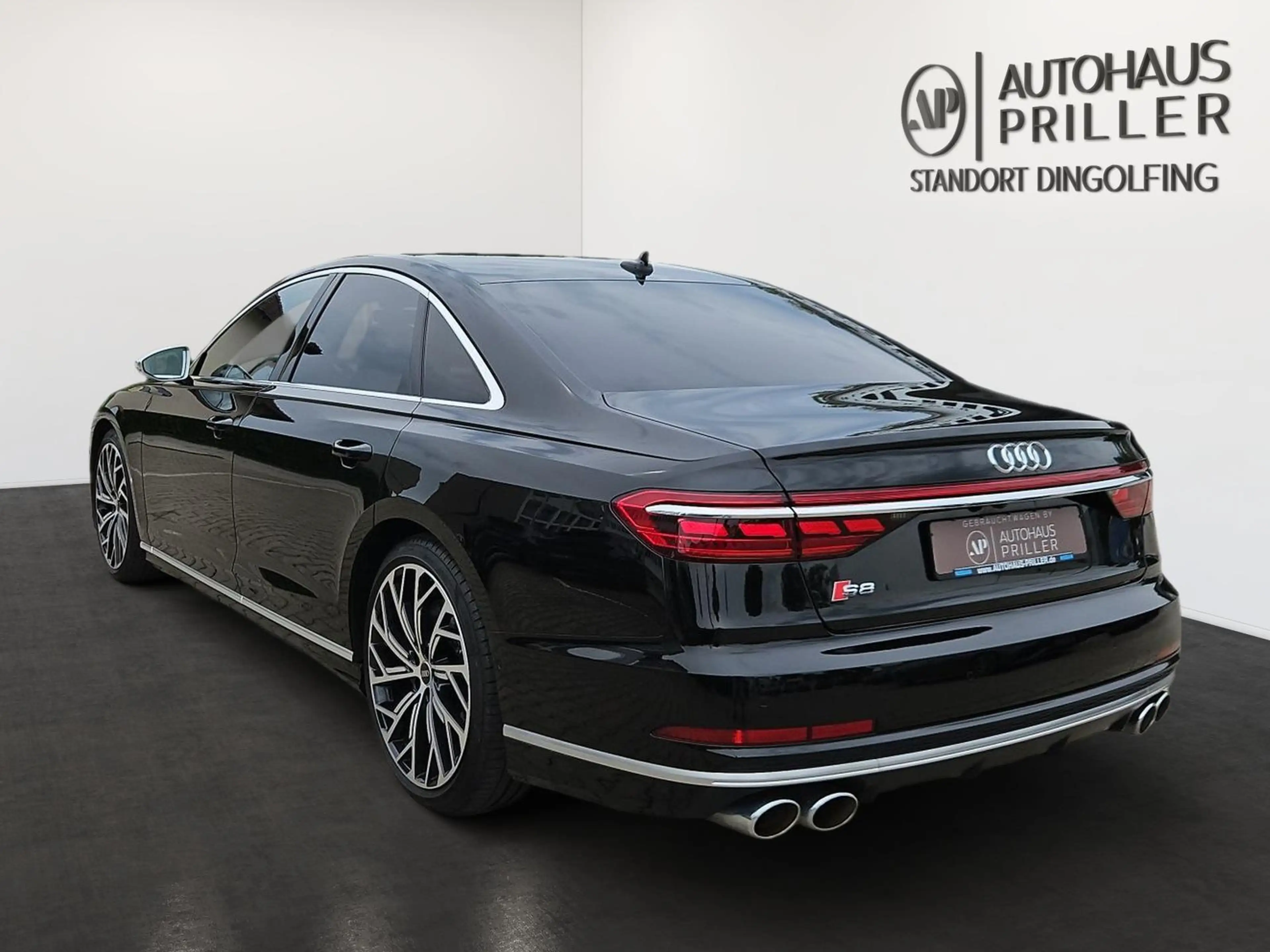 Audi S8 4.0 V8 32V TFSI/Matrix/Standh./eGSD/DAB/21" — photo 8