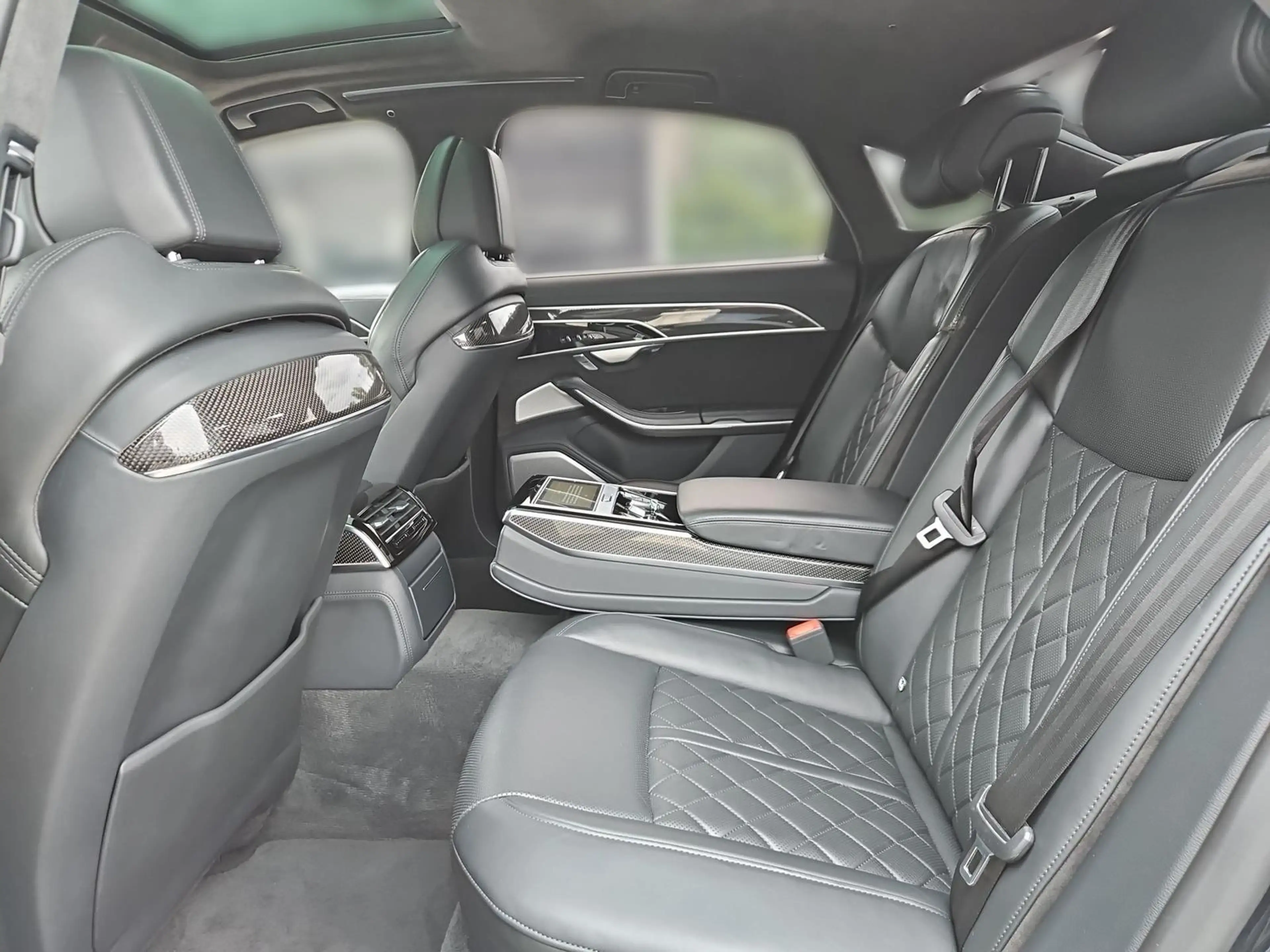 Audi S8 4.0 V8 32V TFSI/Matrix/Standh./eGSD/DAB/21" — photo 14