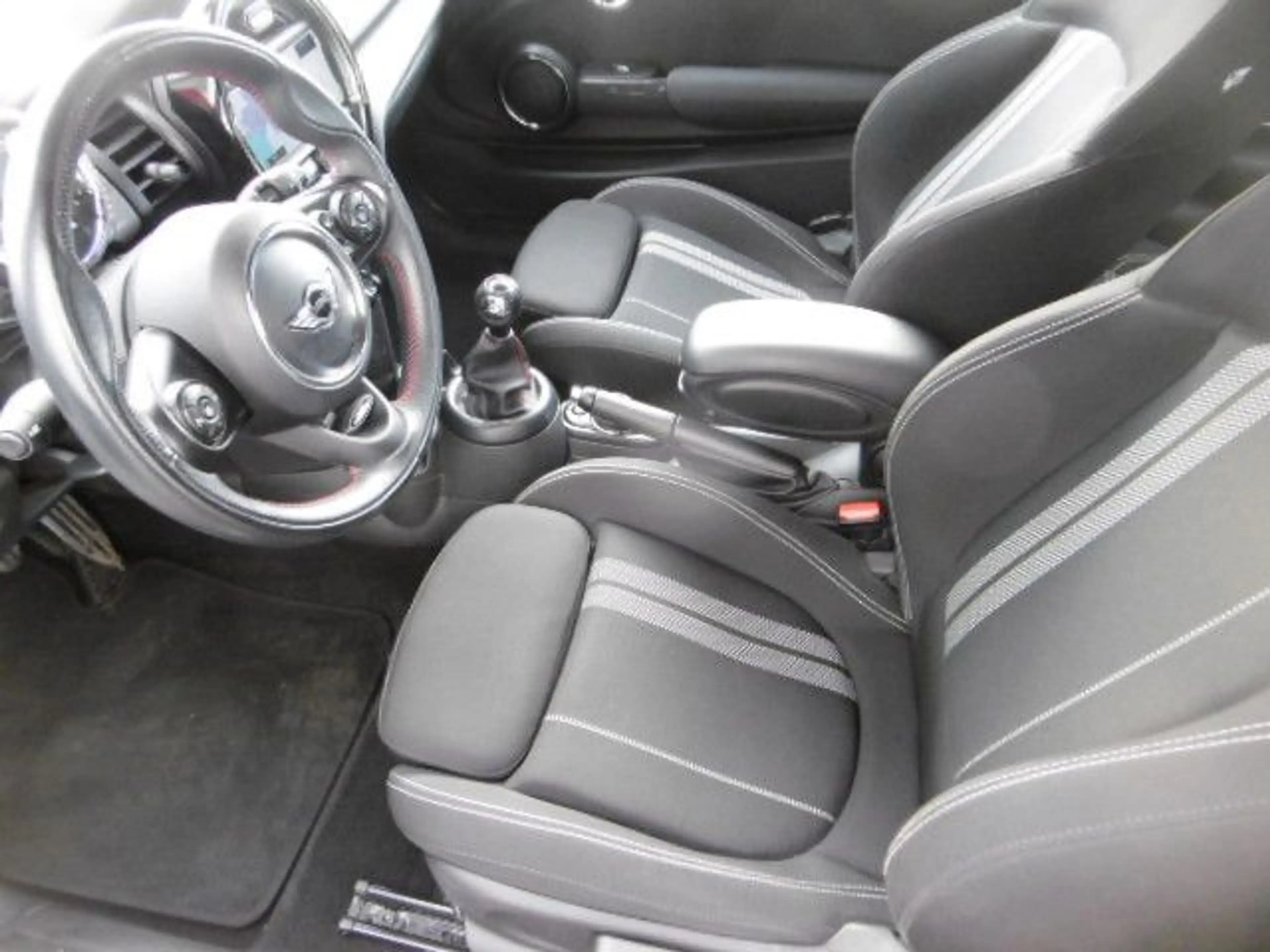 MINI Cooper D Mini 3-trg. Cooper D John Cooper Works — photo 5