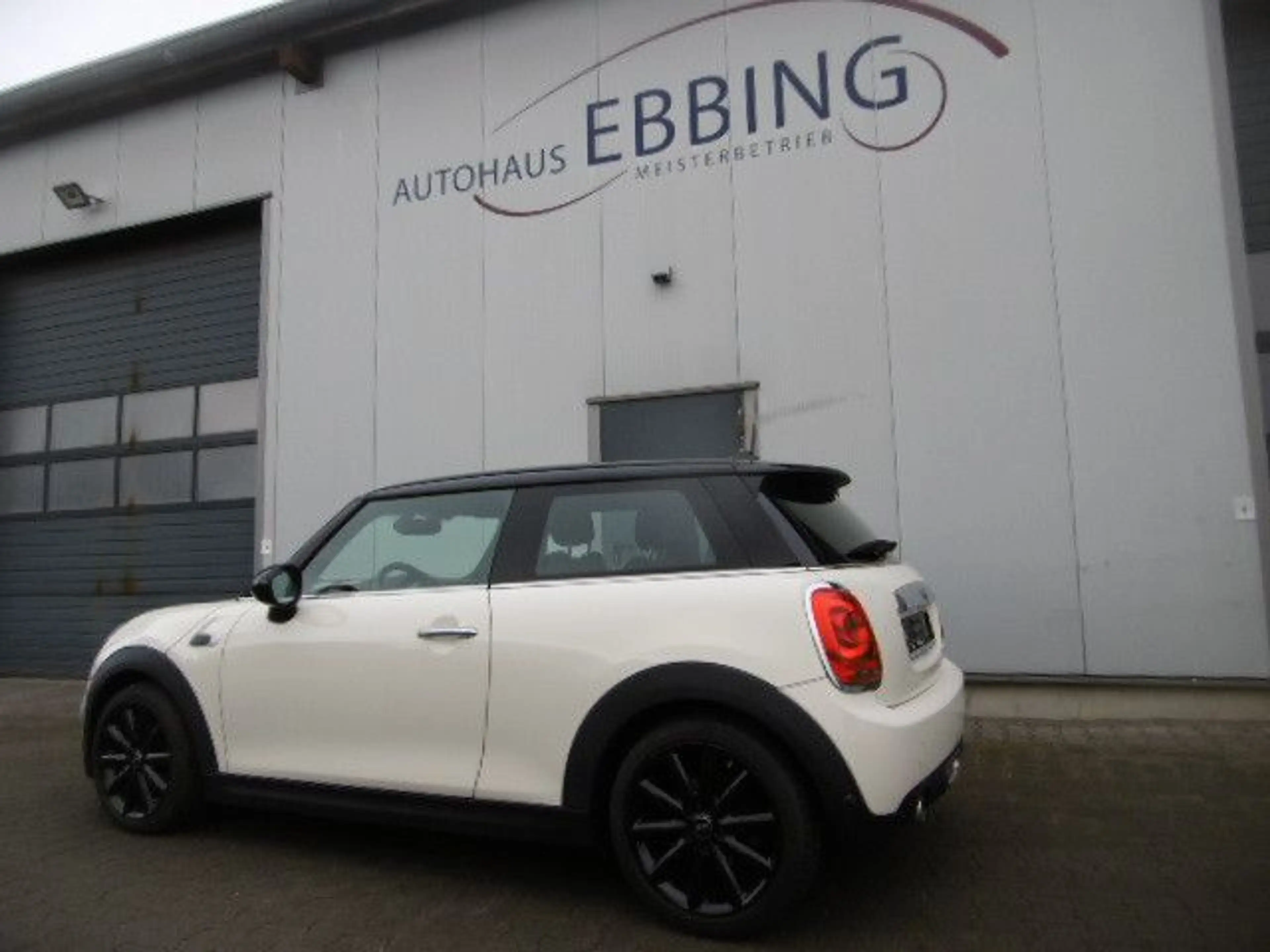 MINI Cooper D Mini 3-trg. Cooper D John Cooper Works — photo 2