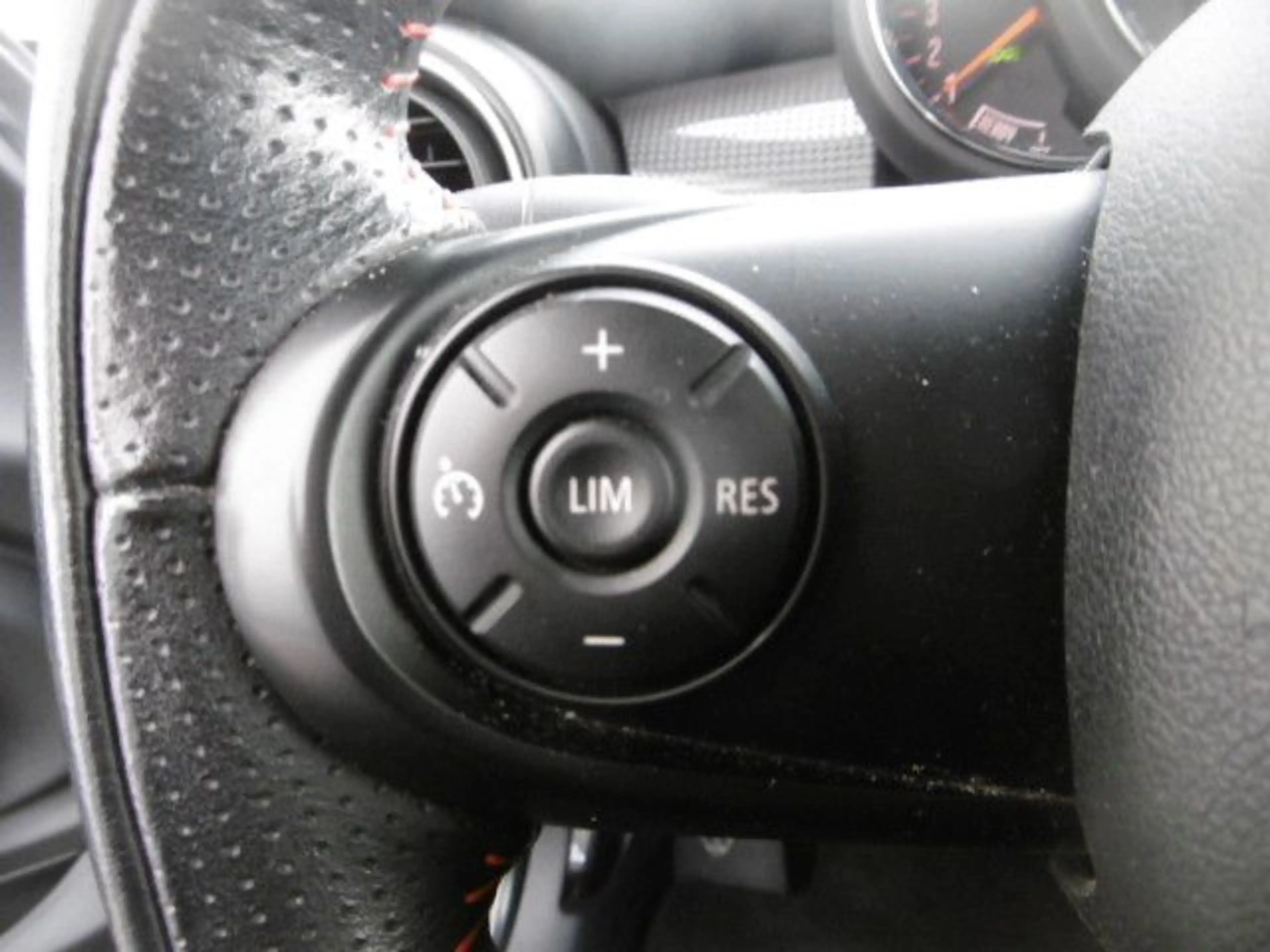 MINI Cooper D Mini 3-trg. Cooper D John Cooper Works — photo 13