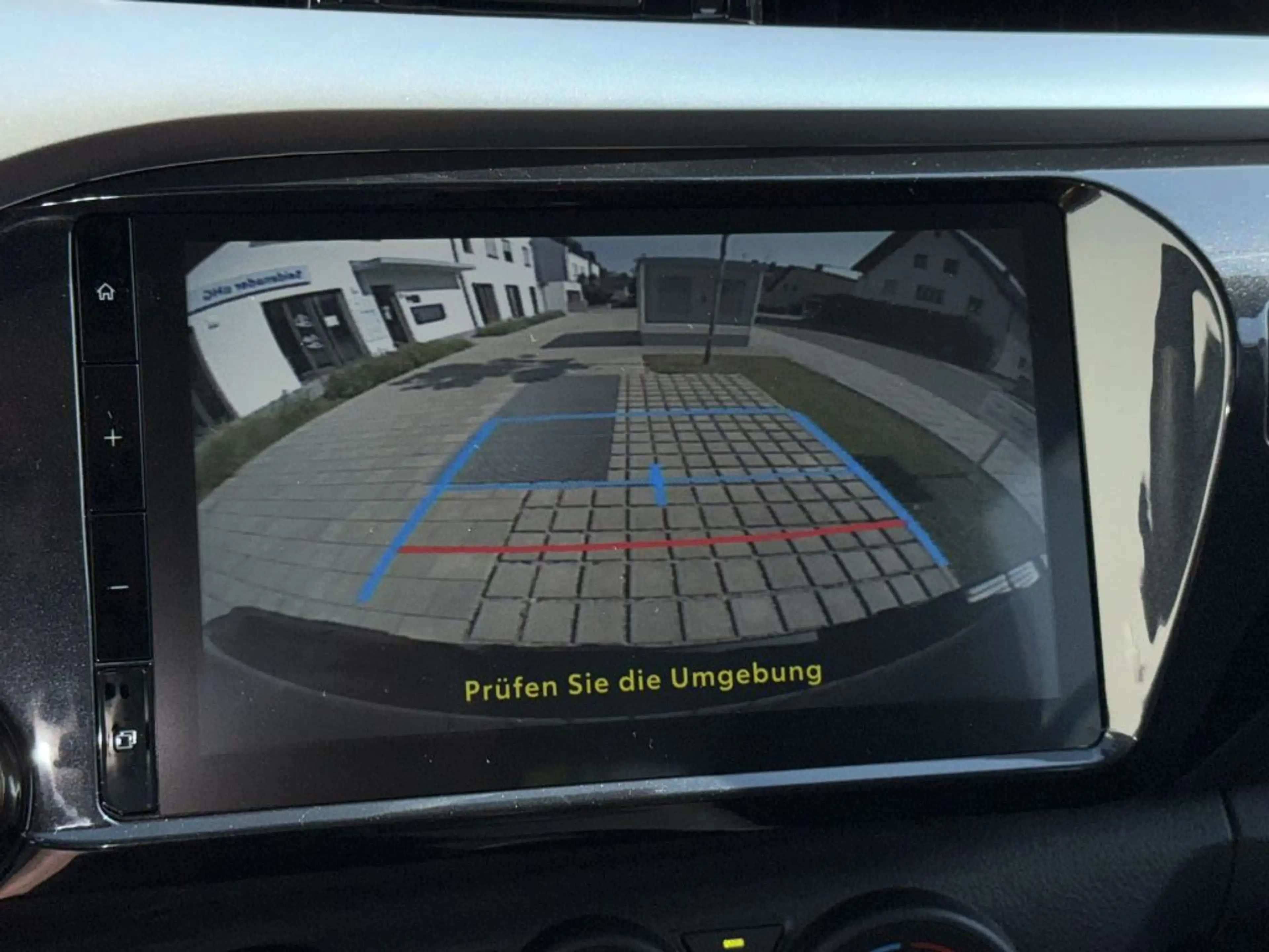 Toyota Hilux 2.4 Double Cab Duty Automatik,CarPlay,ACC,Kamera — photo 15