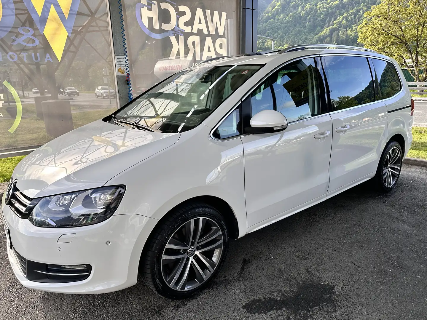 Volkswagen Sharan Highline BMT 2,0 TDI DSG - 2