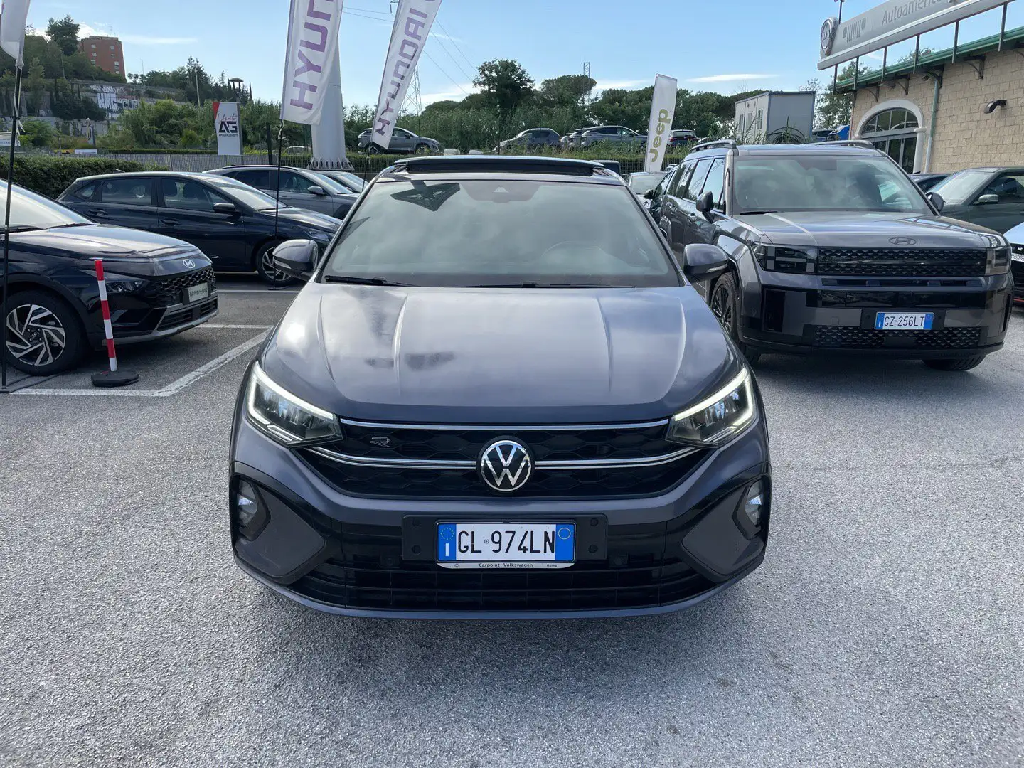 Volkswagen Taigo Taigo 1.0 TSI 110 CV R-Line Grigio - 2