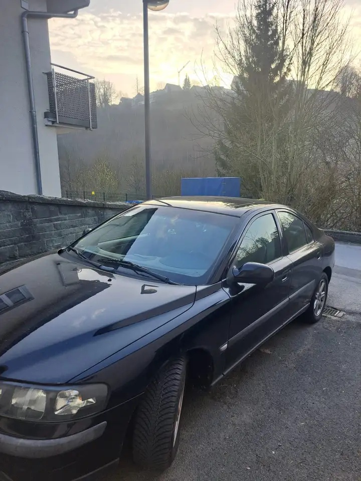 Volvo S60 D5, foto 1