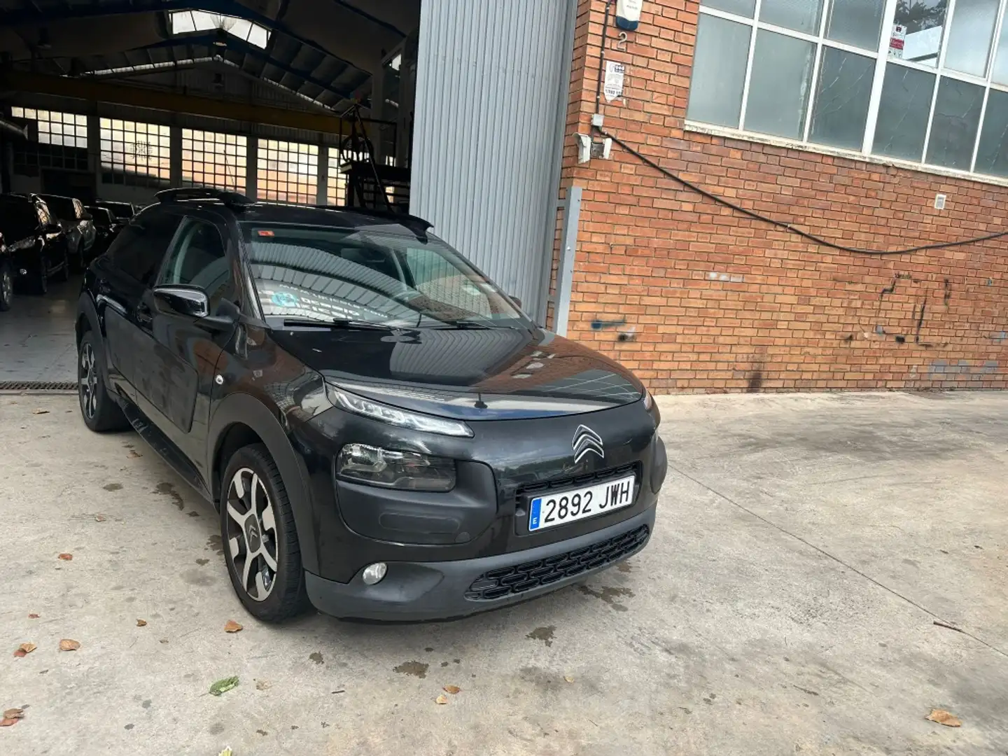 Citroen C4 Cactus 1.2 PureTech Feel Edition 82 - 1