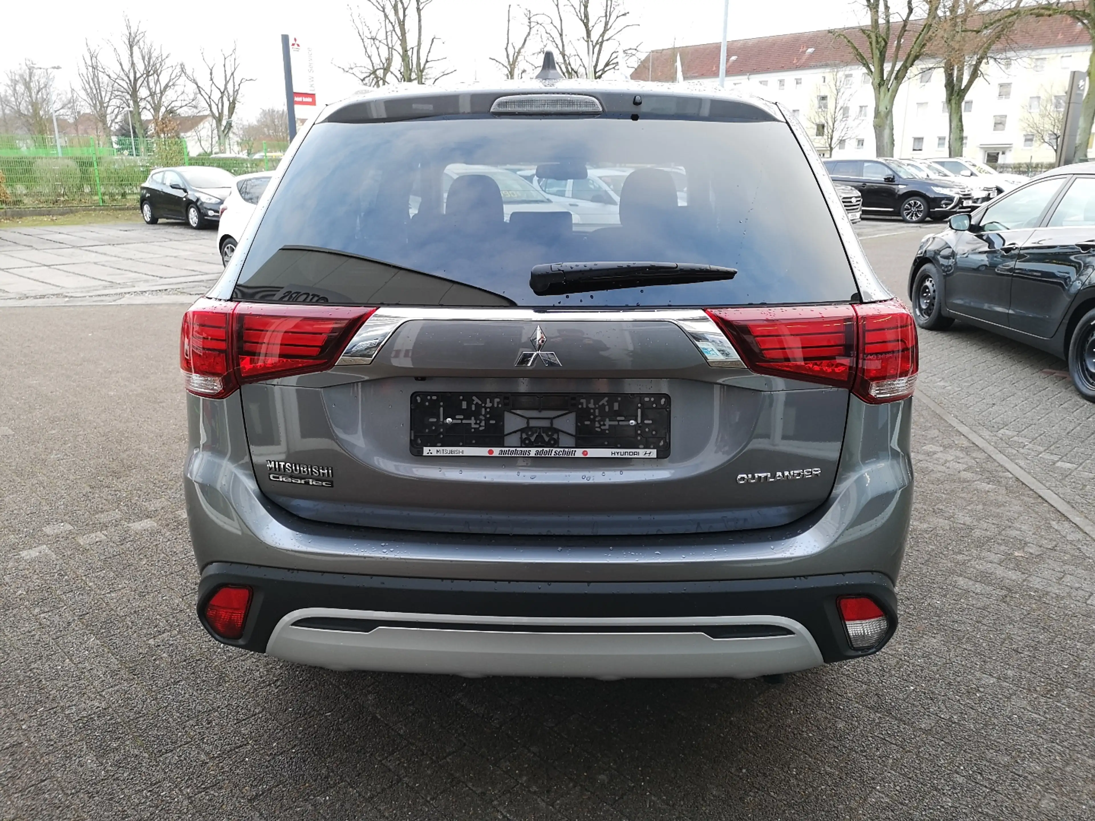 Mitsubishi Outlander Active 2.0 MIVEC ClearTec 2WD CVT — photo 5