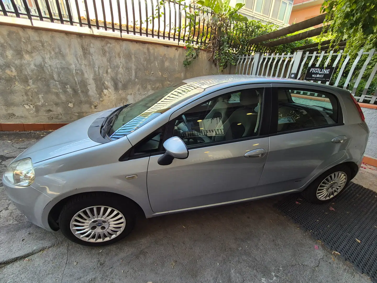 Fiat Grande Punto Grande Punto 5p 1.3 mjt 16v Dynamic 75cv Argento - 2