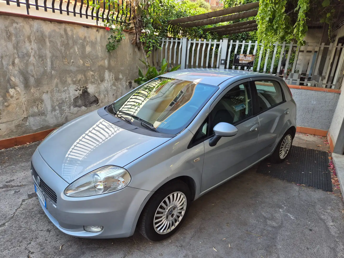 Fiat Grande Punto Grande Punto 5p 1.3 mjt 16v Dynamic 75cv Argento - 1