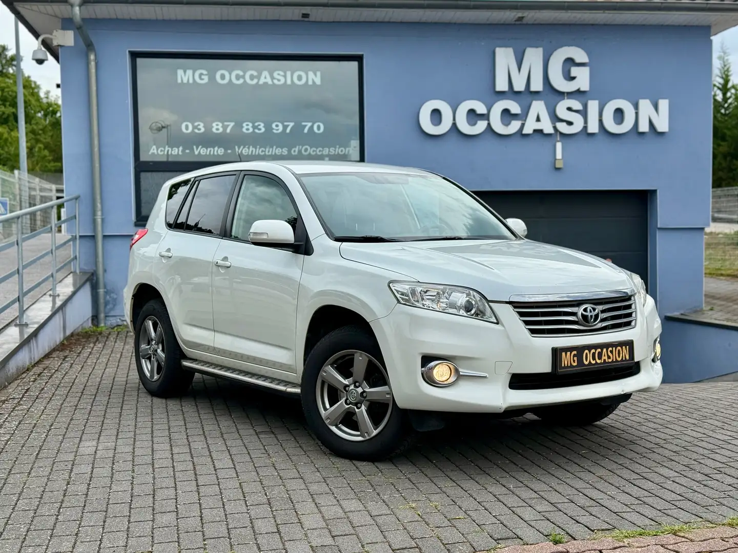 Toyota RAV 4 TOYOTA RAV4 2.2 D4D 150 CV MT Xpedition Blanc - 1