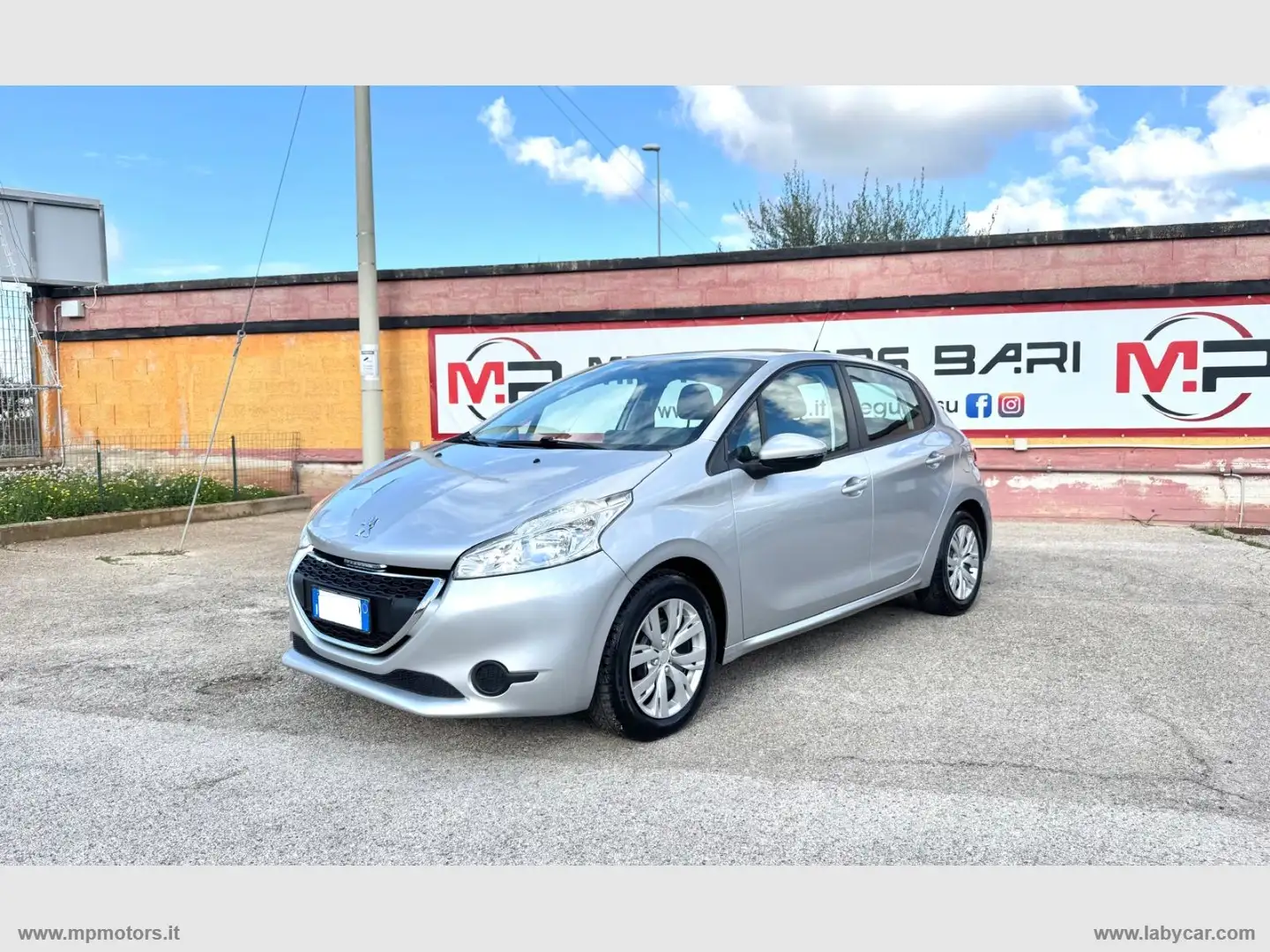 Peugeot 208 ACCESS 1.0 VTi 68 CV 5P. Gris - 1