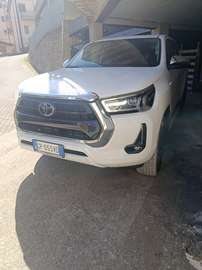 2.4 d-4d double cab Executive 4wd