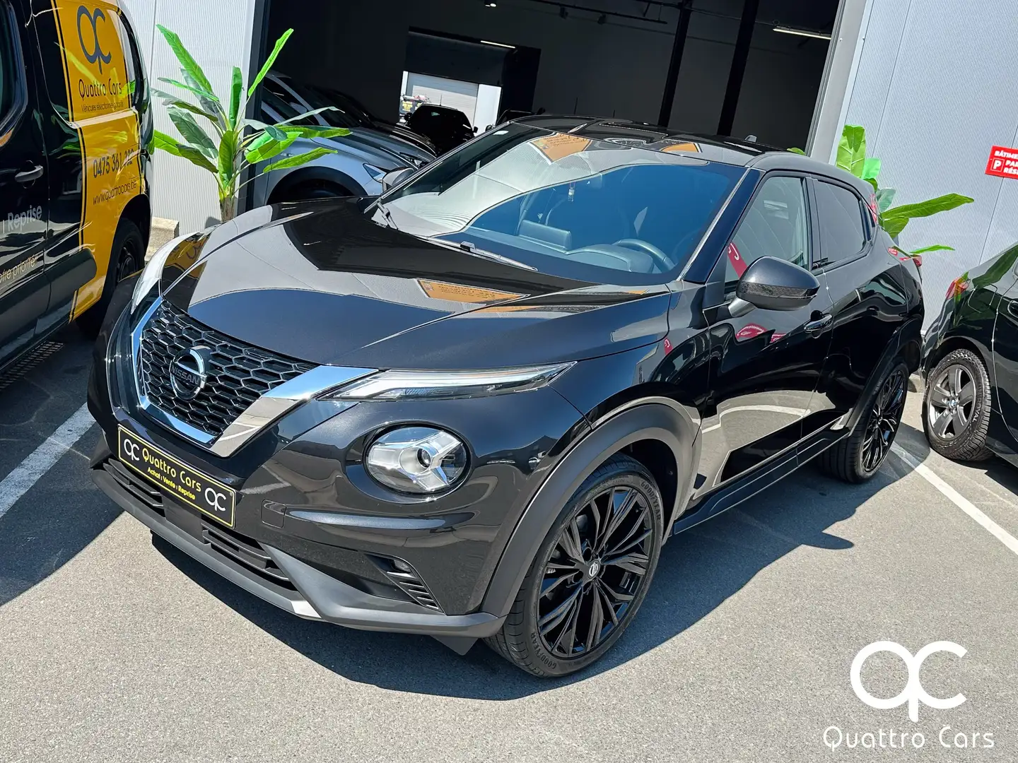 Nissan Juke 1.0 DIG-T Enigma édition limitée - 10.000kms Zwart - 2