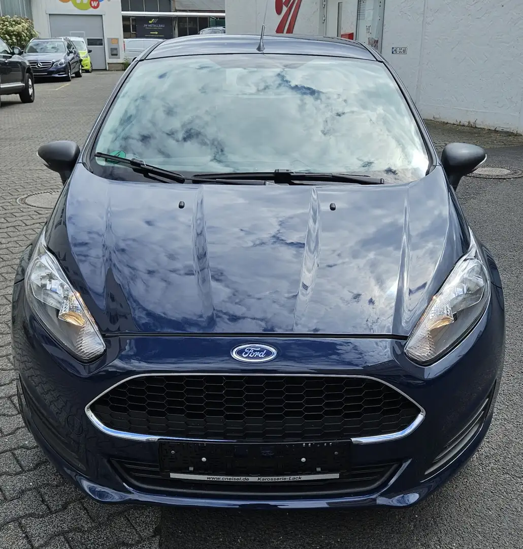 Ford Fiesta Ambiente Blau - 1